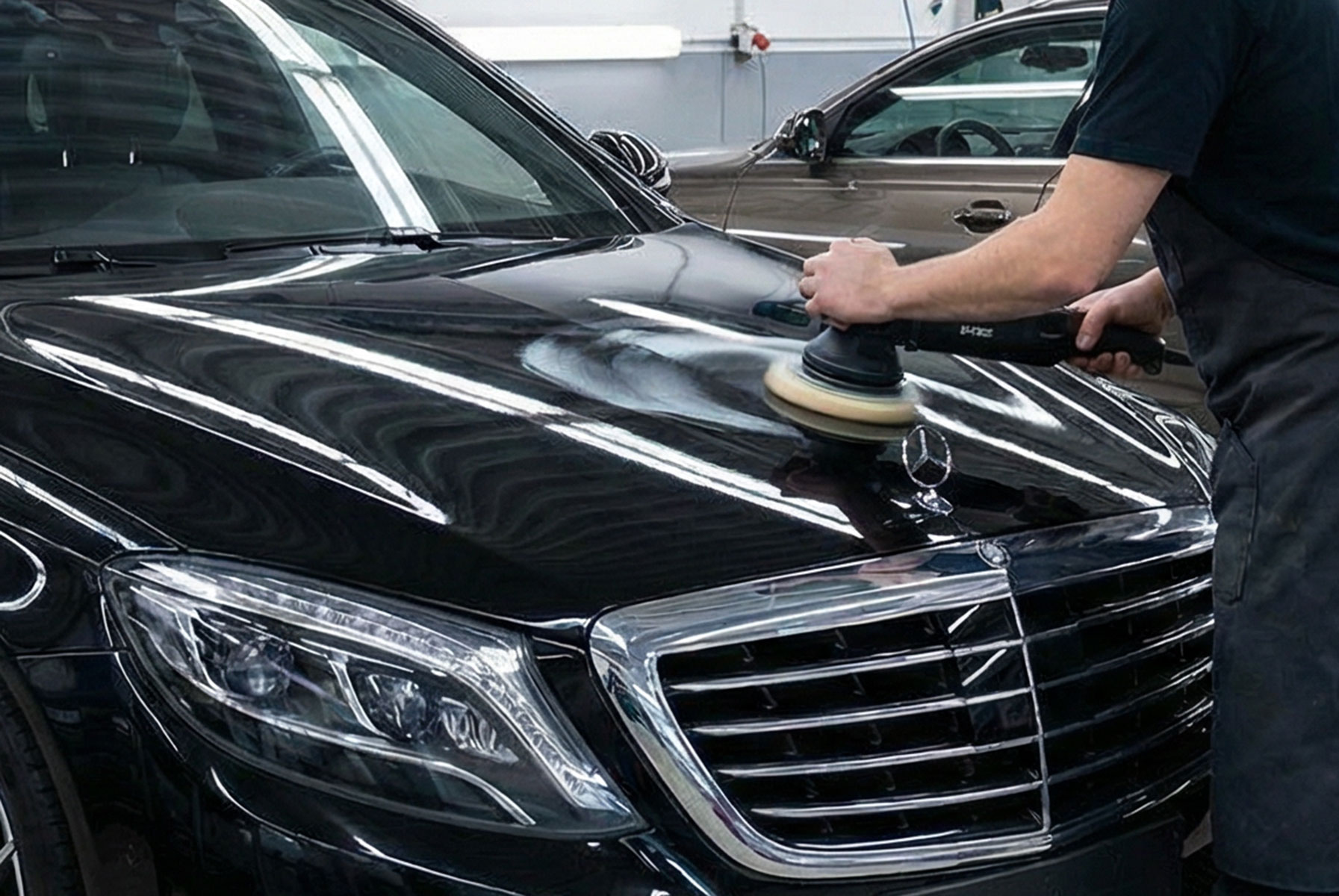 Lackaufbereitung und Hochglanzpolitur für Leasing und Gebrauchtfahrzeuge. Lackaufbereitung und Hochglanzpolitur für Leasing und Gebrauchtfahrzeuge