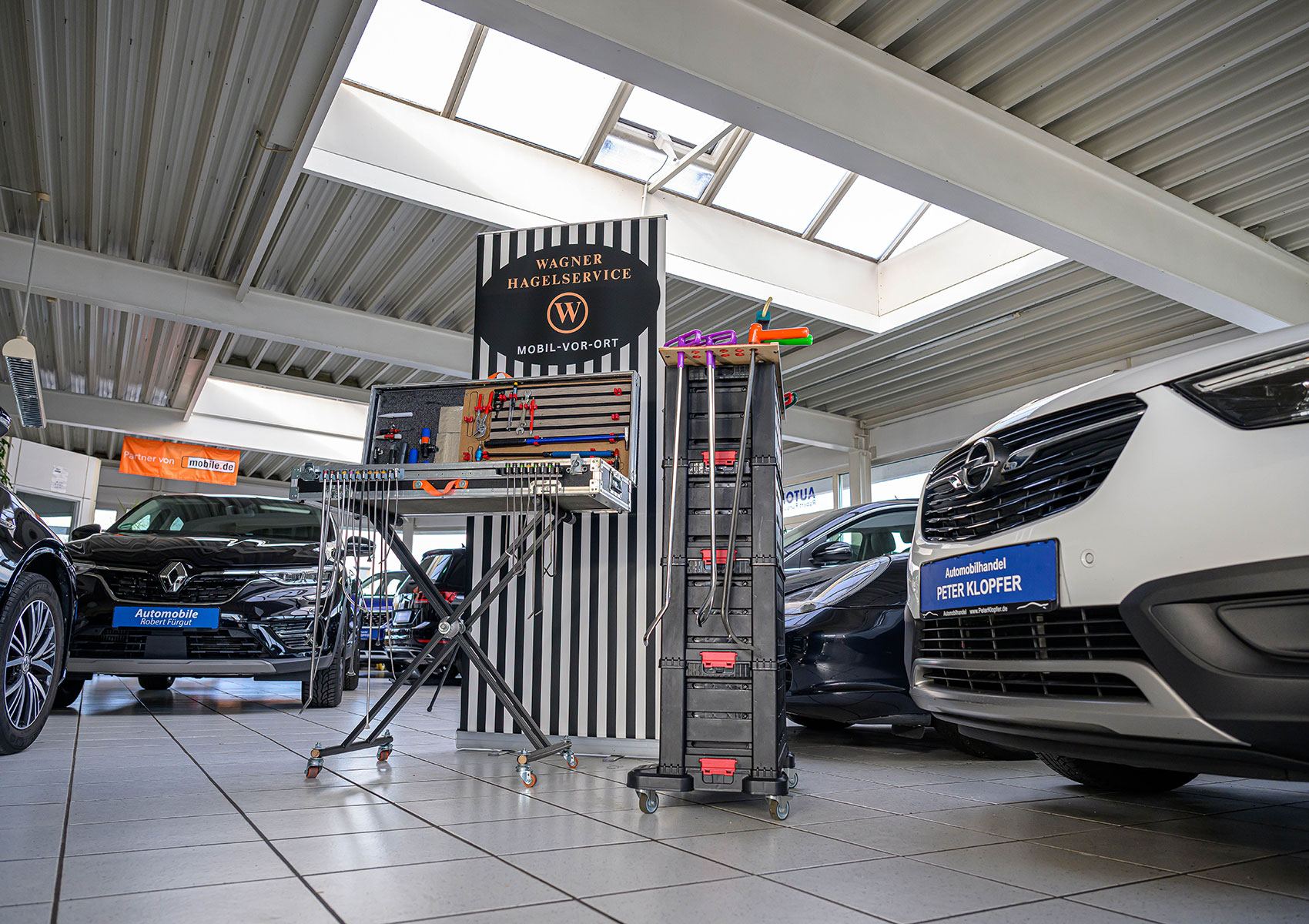 Wagner Dellenentfernung Mobil vor Ort Wagner Hagelservice Dellenentfernung Augsburg Mobil vor Ort